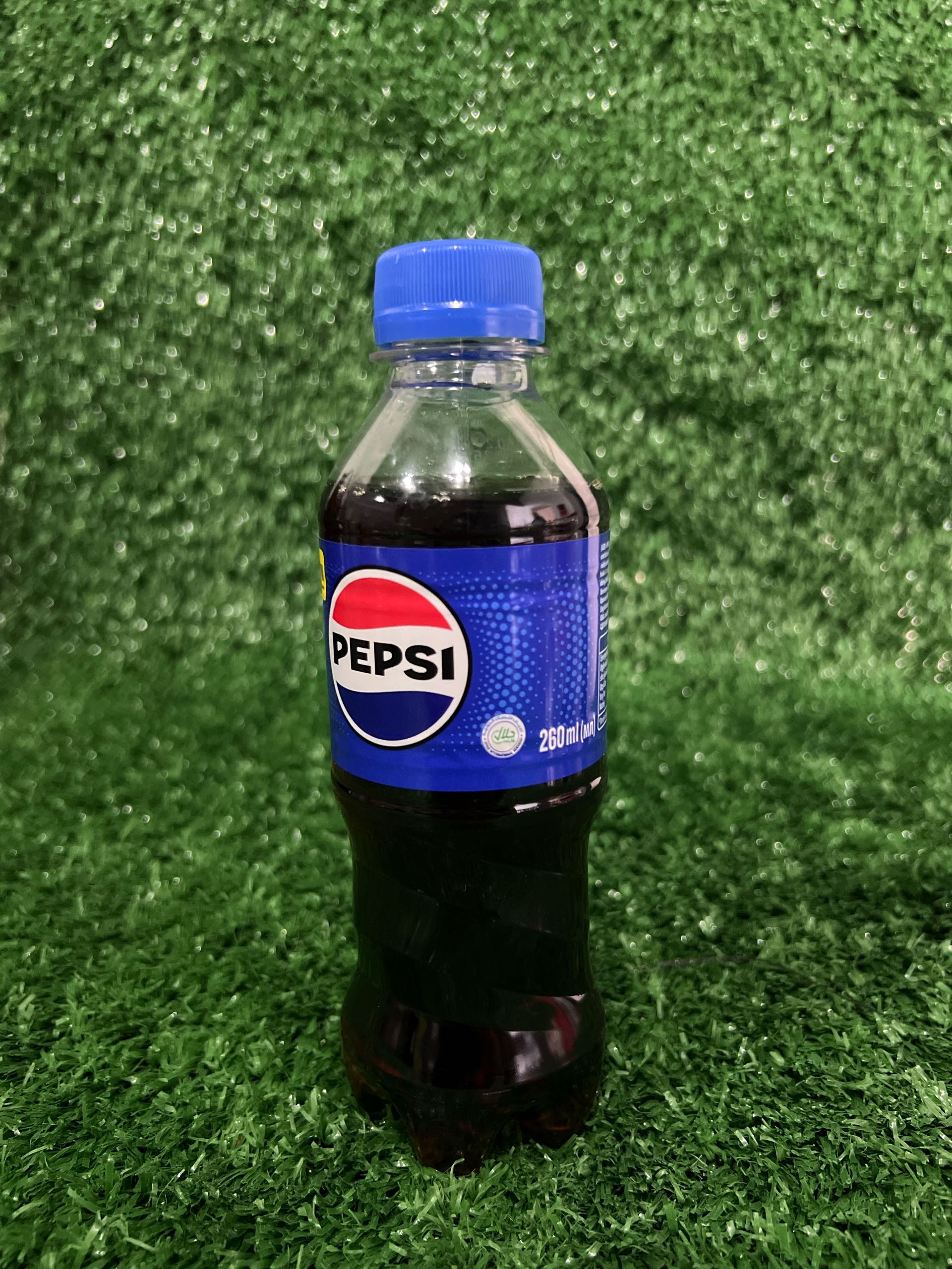 PEPSI, сладкий газированный 0,26 л.